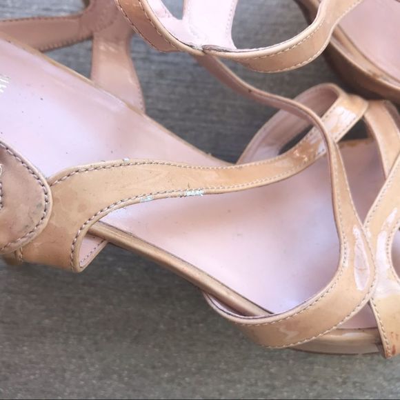 Stuart Weitzman Cross Front Strappy Patent Heels - Picture 5 of 8